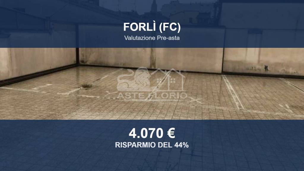 box auto in vendita a Forlì
