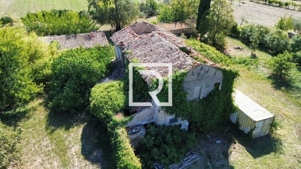 casale in vendita a Forlì in zona Farrazzano