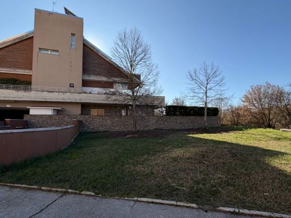 appartamento in vendita a Forlì in zona Romiti
