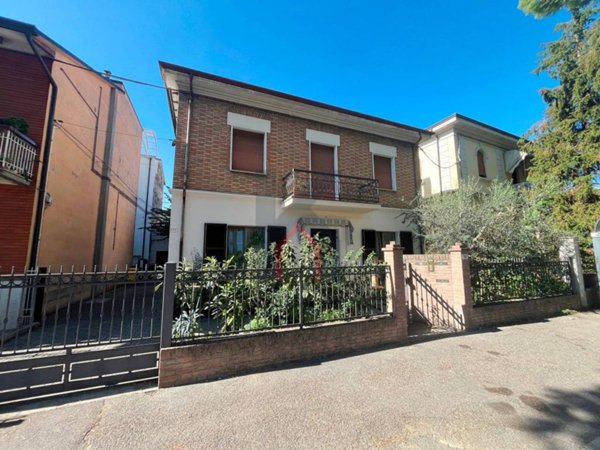 appartamento in vendita a Forlì in zona Ospedaletto