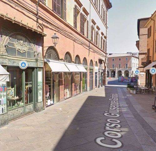 ufficio in vendita a Forlì in zona Centro Storico