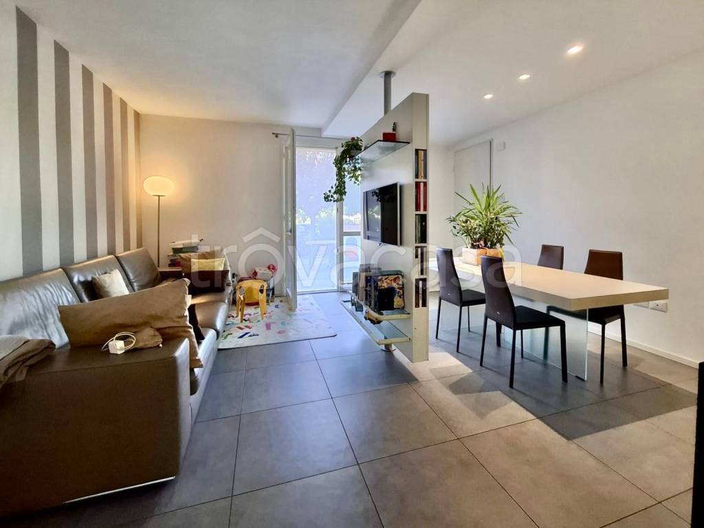 casa indipendente in vendita a Forlì in zona Villafranca di Forlì