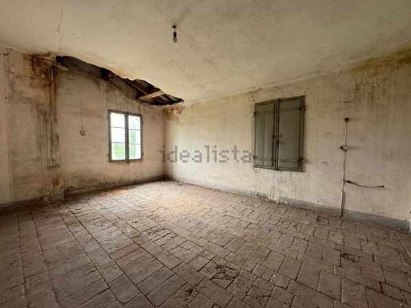 casa indipendente in vendita a Forlì in zona Centro Storico