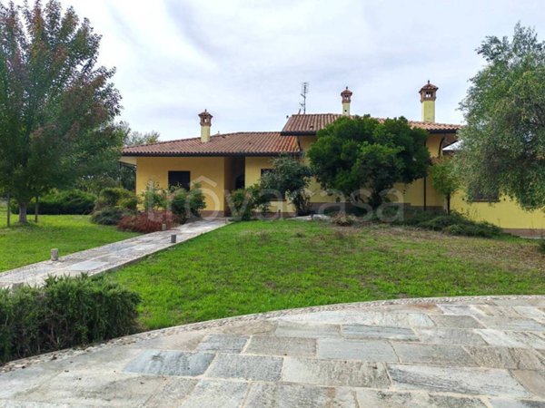 casa indipendente in vendita a Forlì in zona Villagrappa