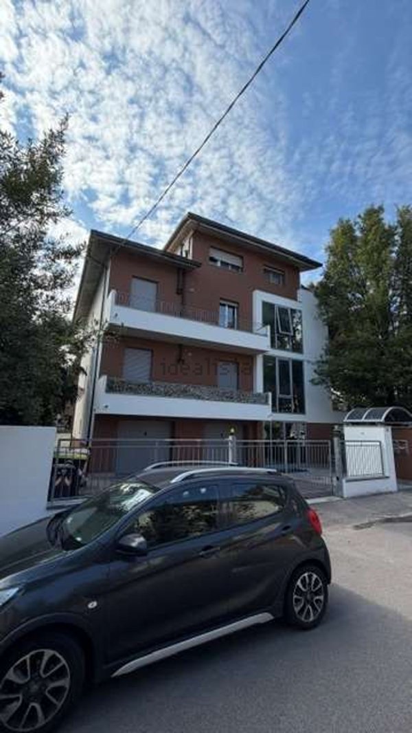 appartamento in vendita a Forlì in zona Campo di Marte / Benefattori