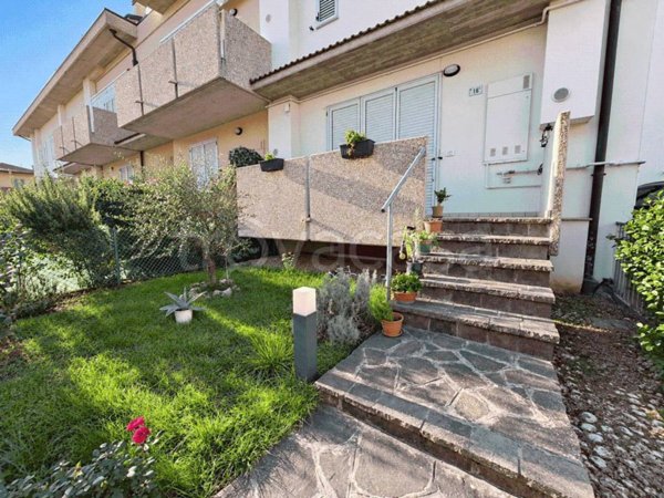 appartamento in vendita a Forlì in zona Vecchiazzano