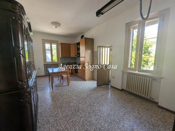 casa indipendente in vendita a Forlì in zona Ronco