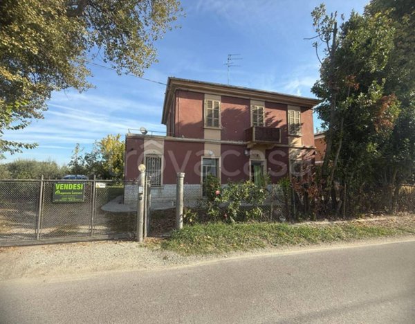 casa indipendente in vendita a Forlì in zona San Tomé