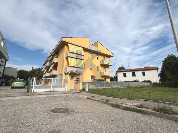 appartamento in vendita a Forlì in zona Centro Storico