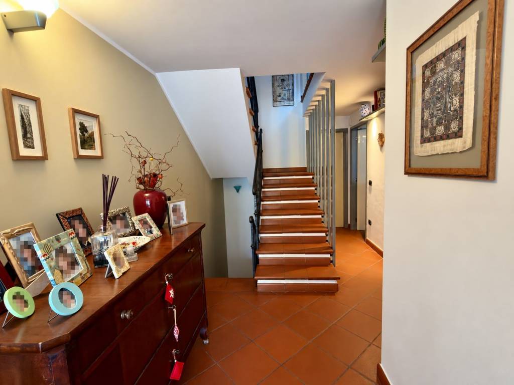 casa indipendente in vendita a Forlì in zona Coriano