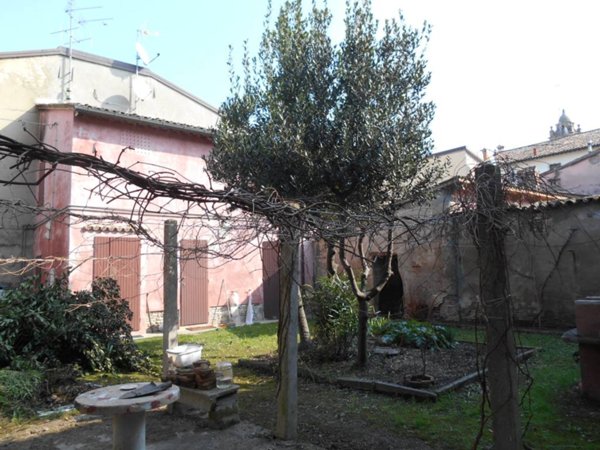 casa indipendente in vendita a Forlimpopoli