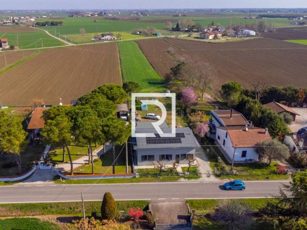 casa indipendente in vendita a Forlimpopoli
