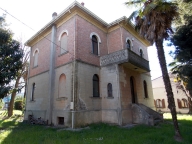 casa indipendente in vendita a Forlimpopoli