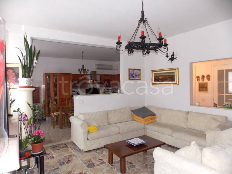 casa indipendente in vendita a Forlimpopoli