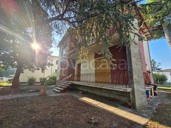 casa indipendente in vendita a Forlimpopoli