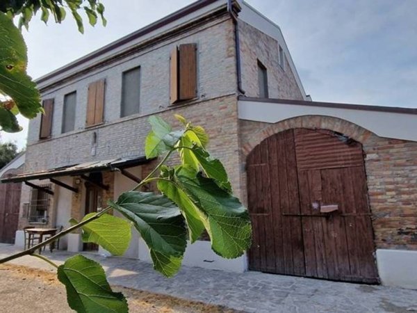 casa indipendente in vendita a Forlimpopoli