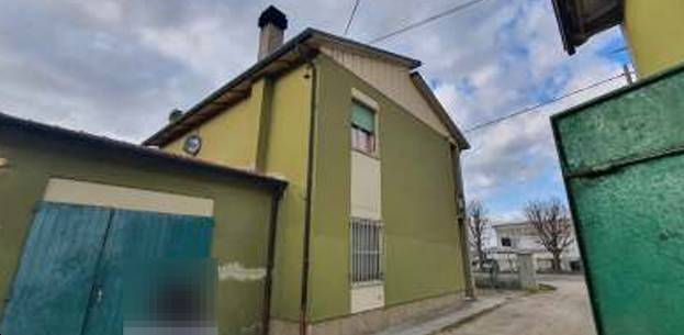 casa indipendente in vendita a Forlimpopoli