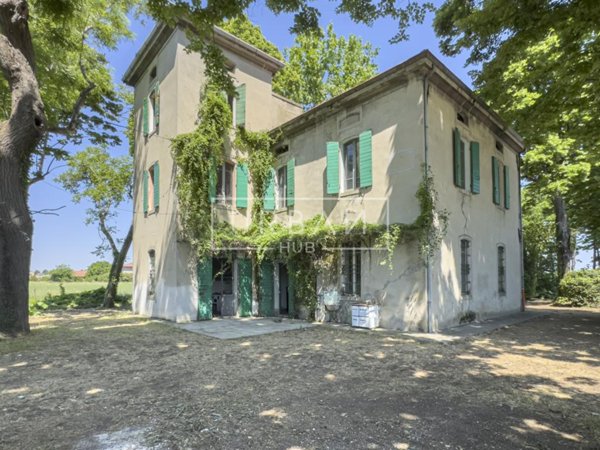 casa indipendente in vendita a Forlimpopoli