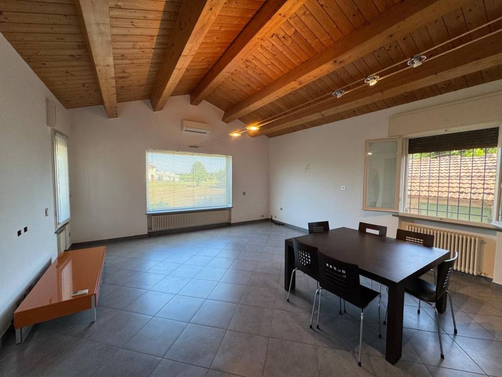 casa indipendente in vendita a Forlimpopoli