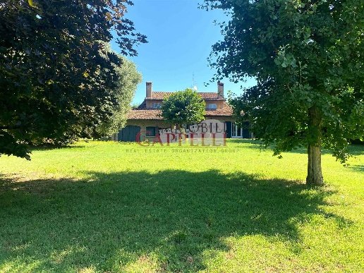 casa indipendente in vendita a Forlimpopoli