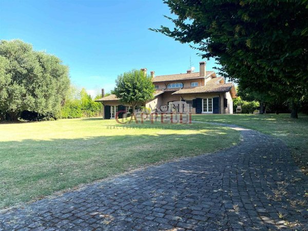 casa indipendente in vendita a Forlimpopoli in zona Selbagnone