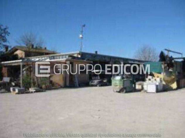 locale commerciale in vendita a Forlimpopoli