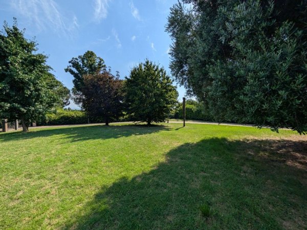 casa indipendente in vendita a Forlimpopoli