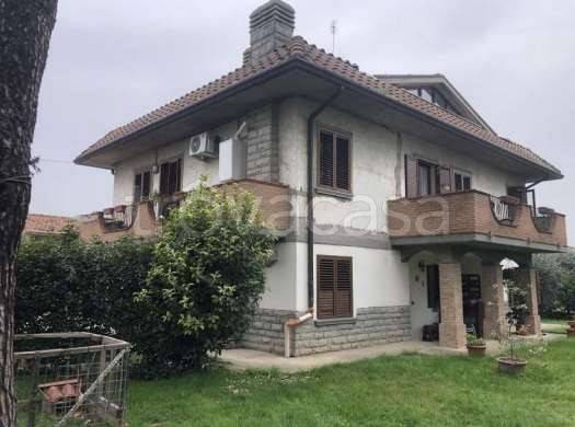 casa indipendente in vendita a Forlimpopoli