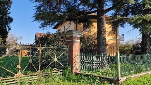 casa indipendente in vendita a Forlimpopoli