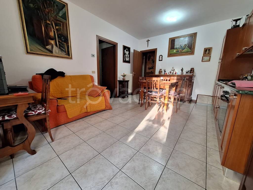 appartamento in vendita a Forlimpopoli in zona Selbagnone