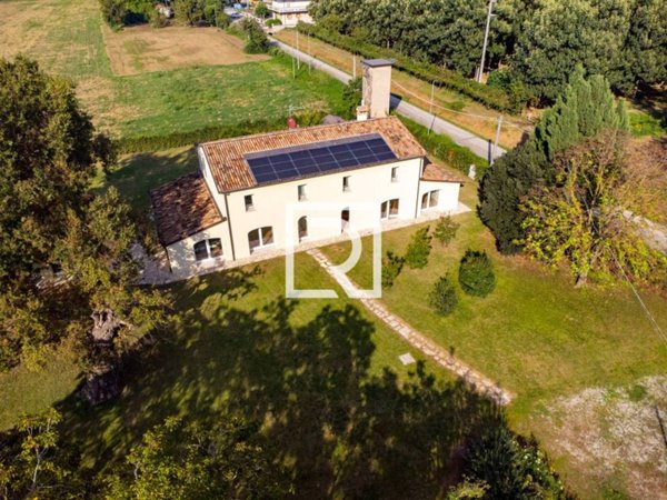 casa indipendente in vendita a Forlimpopoli