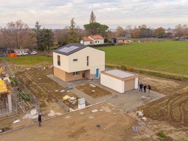 casa indipendente in vendita a Forlimpopoli