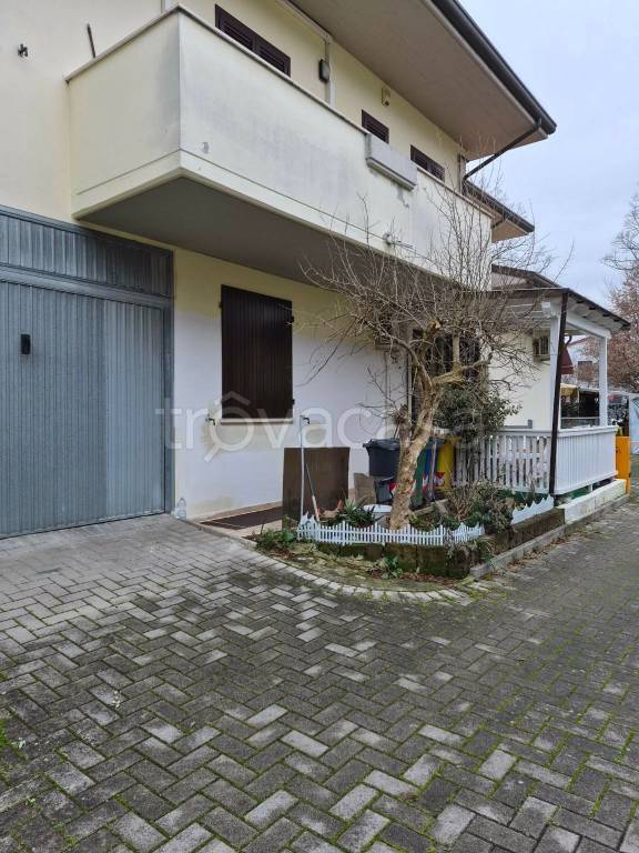 appartamento in vendita a Forlimpopoli in zona Selbagnone