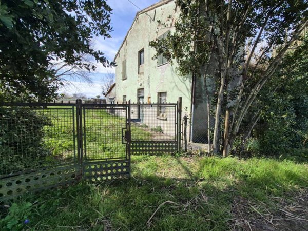 casa indipendente in vendita a Forlimpopoli