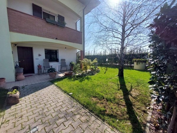 casa indipendente in vendita a Forlimpopoli