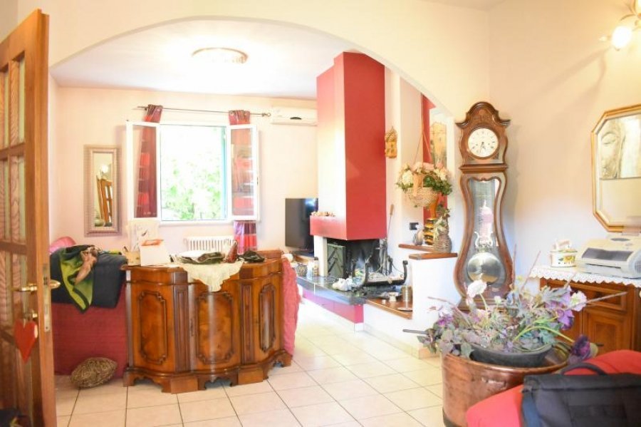 casa indipendente in vendita a Forlimpopoli