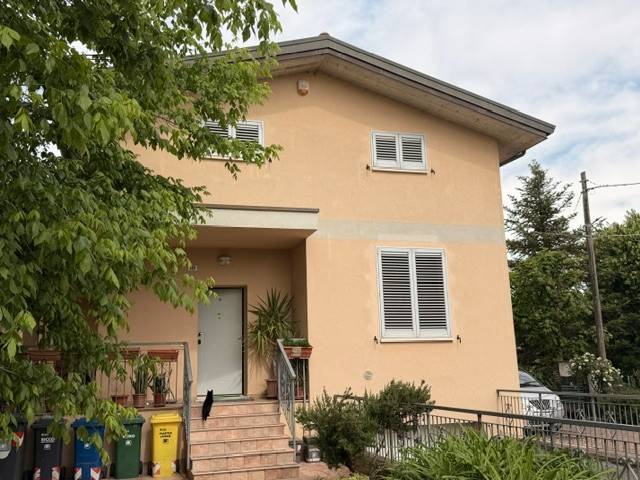 casa indipendente in vendita a Forlimpopoli
