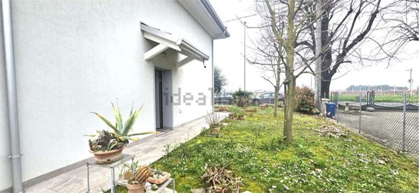 casa indipendente in vendita a Forlimpopoli