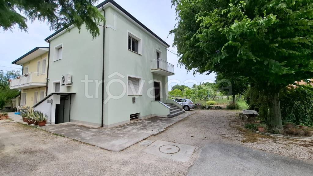 casa indipendente in vendita a Forlimpopoli
