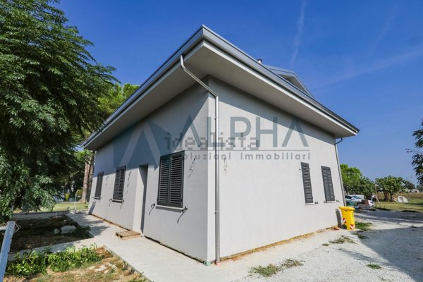casa indipendente in vendita a Forlimpopoli in zona Selbagnone