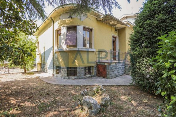 casa indipendente in vendita a Forlimpopoli