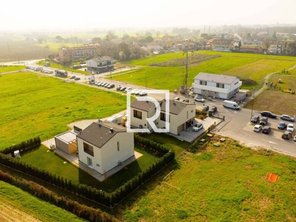 casa indipendente in vendita a Forlimpopoli in zona Selbagnone