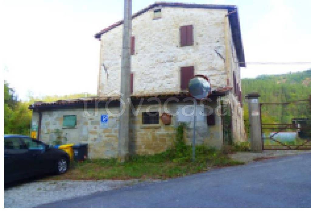 appartamento in vendita a Galeata in zona Buggiana