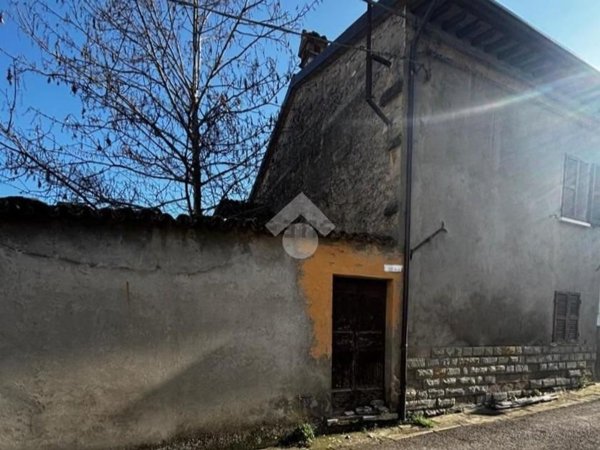 appartamento in vendita a Galeata in zona Pianetto