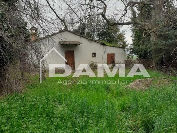 casa indipendente in vendita a Galeata