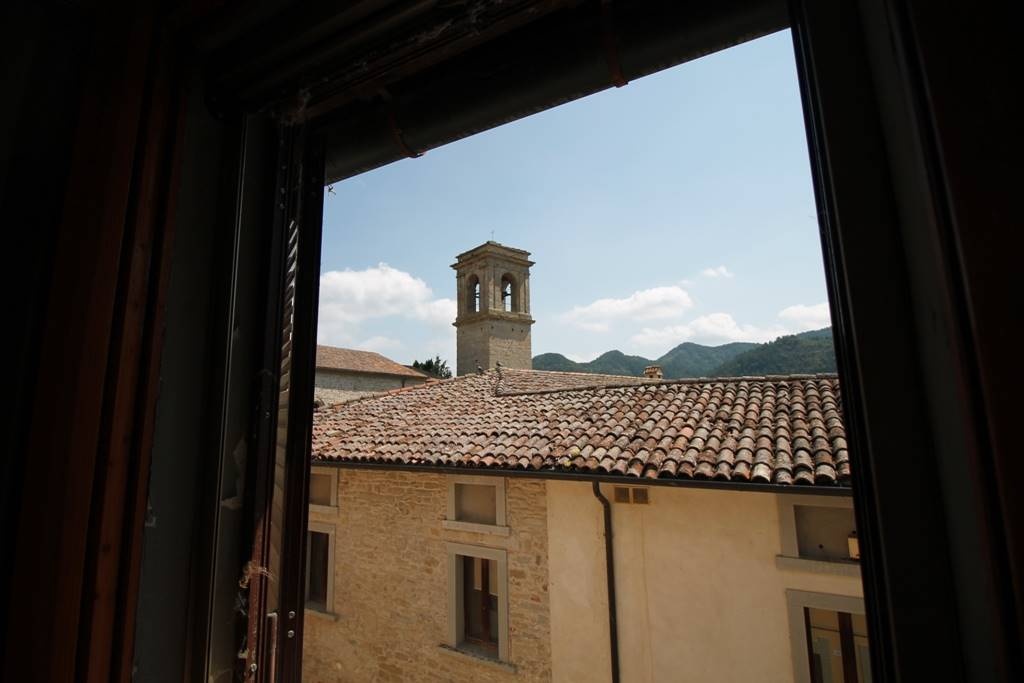 casa indipendente in vendita a Galeata in zona San Zeno