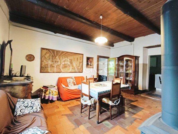 casa indipendente in vendita a Galeata