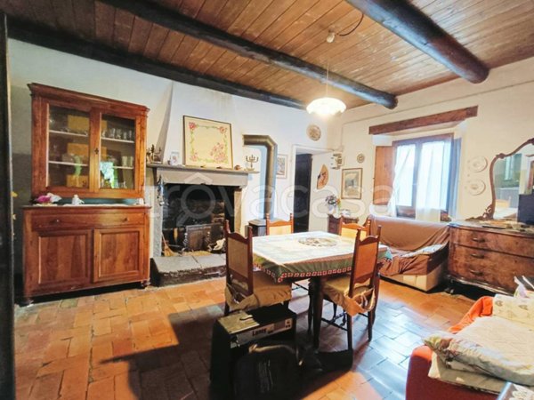 casa indipendente in vendita a Galeata