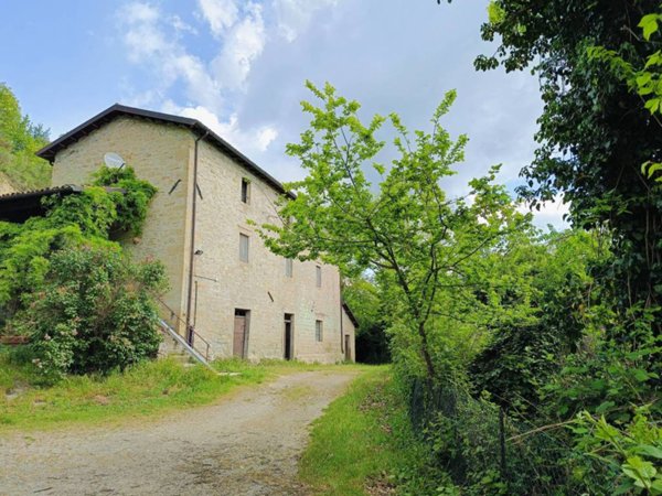 casa indipendente in vendita a Galeata