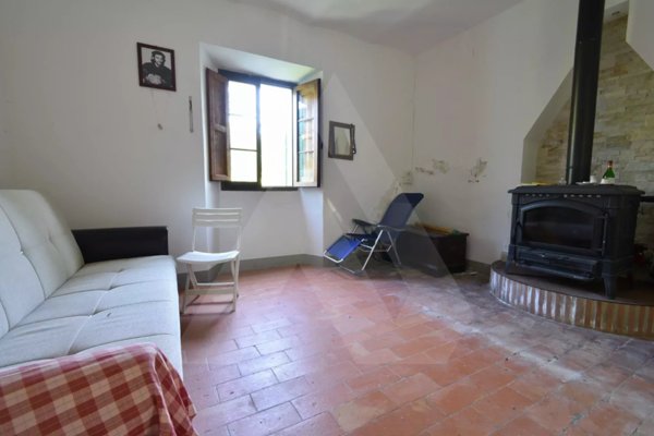 casa indipendente in vendita a Galeata